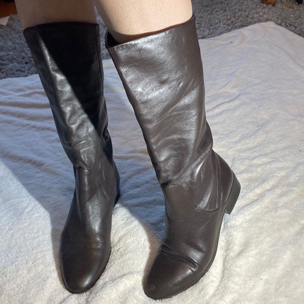 SANDUSKY genuine leather chocolate brown slip on low stacked block heel 8 Brazil